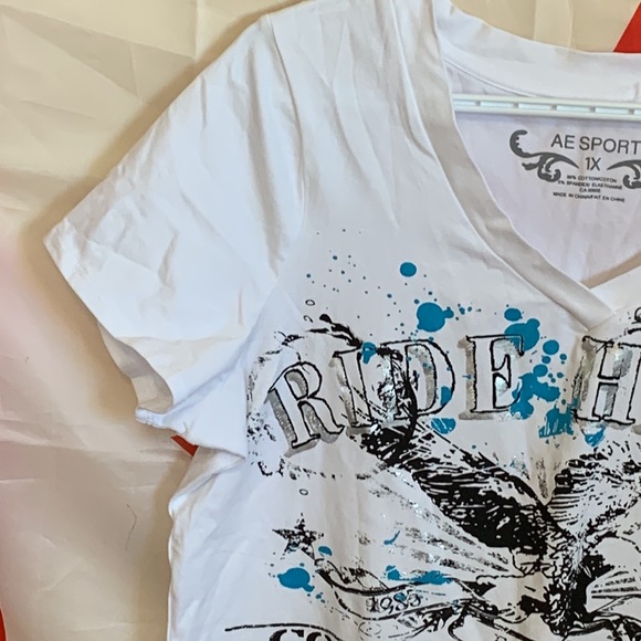 NWT AE Sports Ride Hard tops - Picture 5 of 7